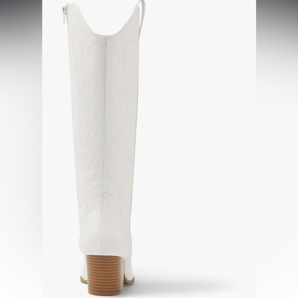 White Western-Style zip up Women's Boots - Picture 4 of 7